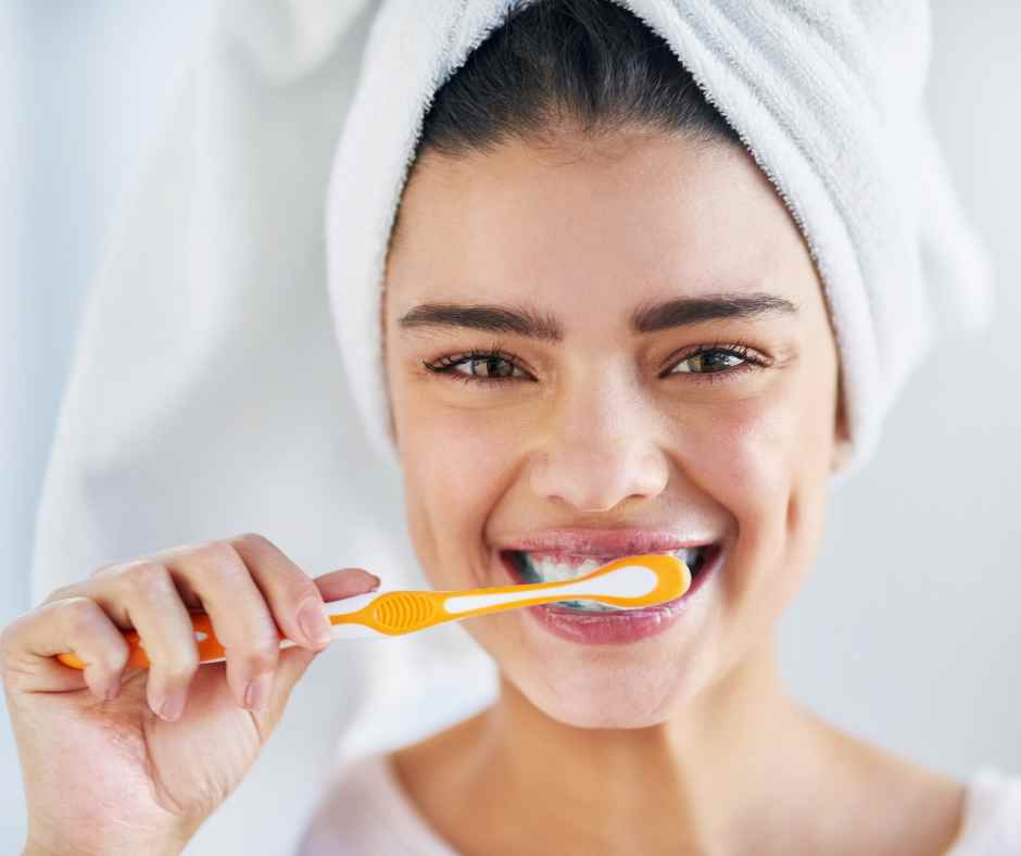 10 Consejos para Mantener una Sonrisa Saludable a lo Largo del Año